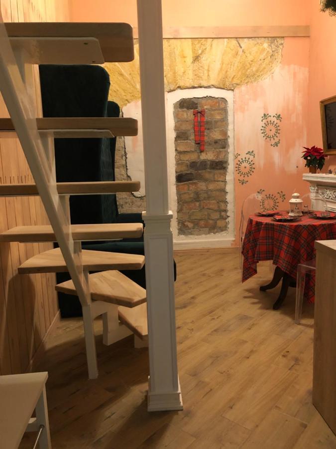 Трирівневий Лофт Із Спальнею-Укриттям Self Check-In 247 Odessa Esterno foto